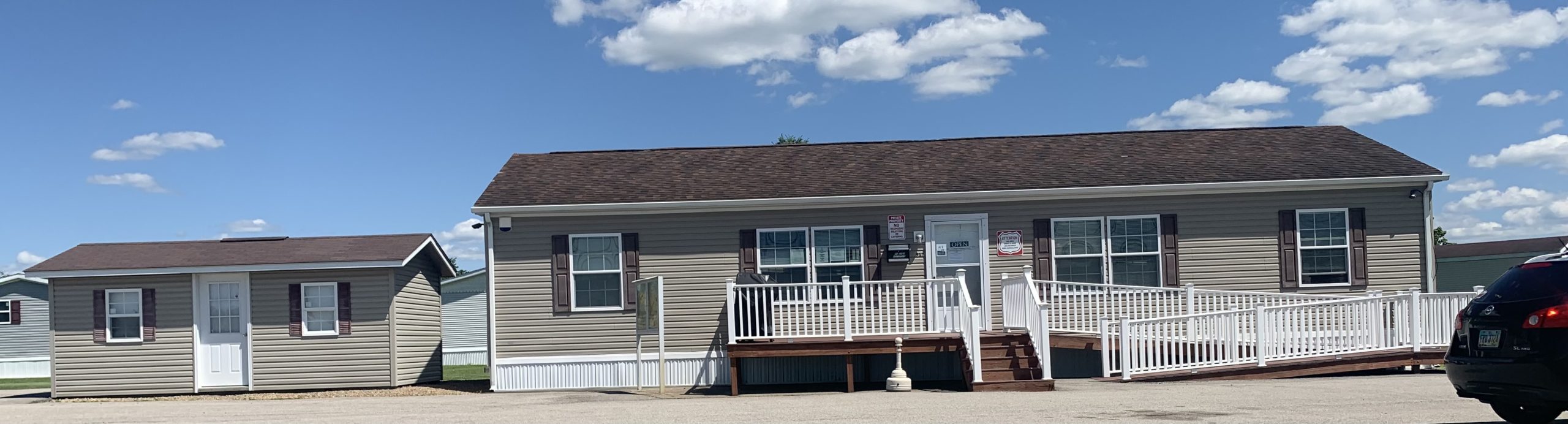 Colonial Heights - Image 8