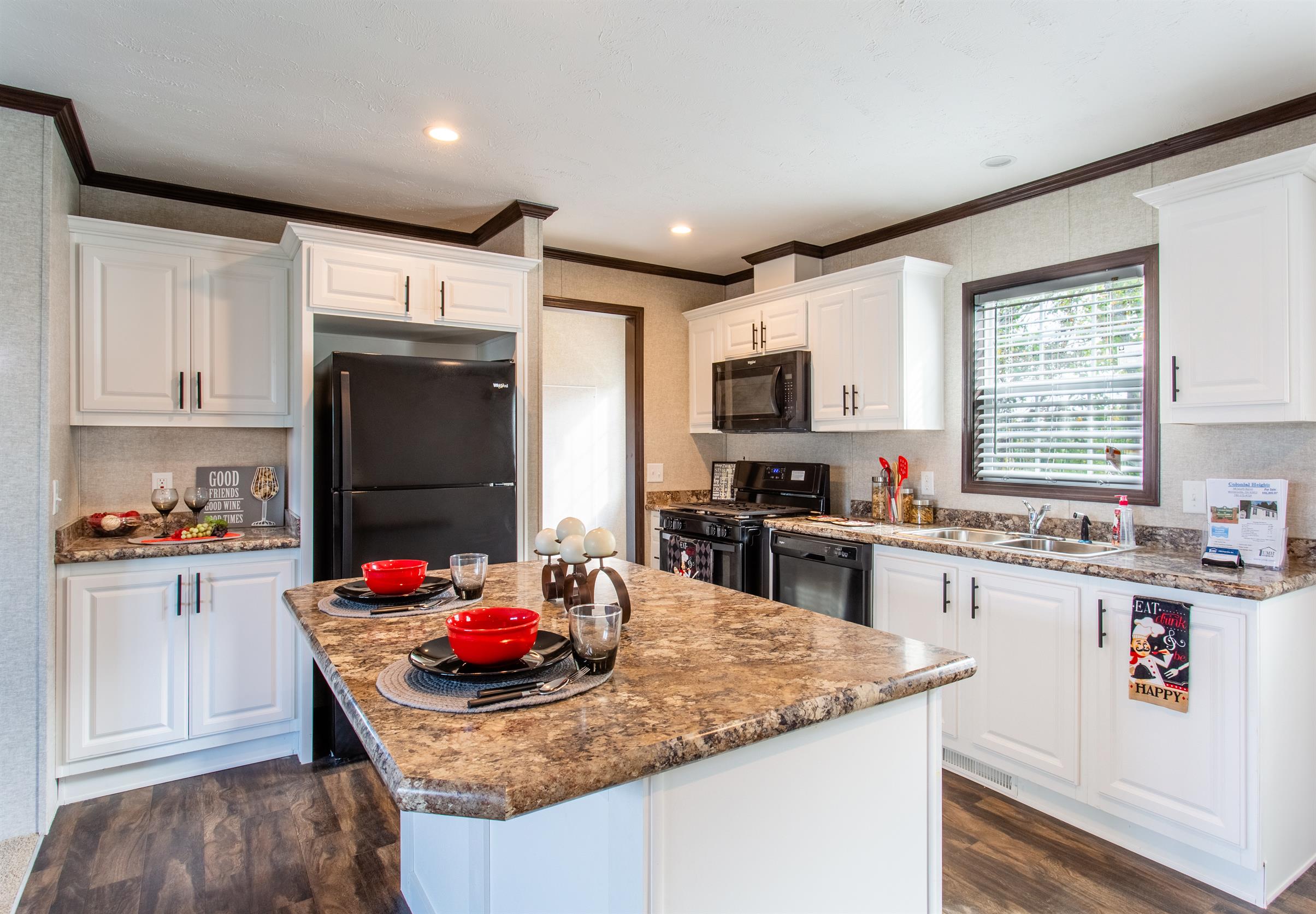 Colonial Heights - Image 5
