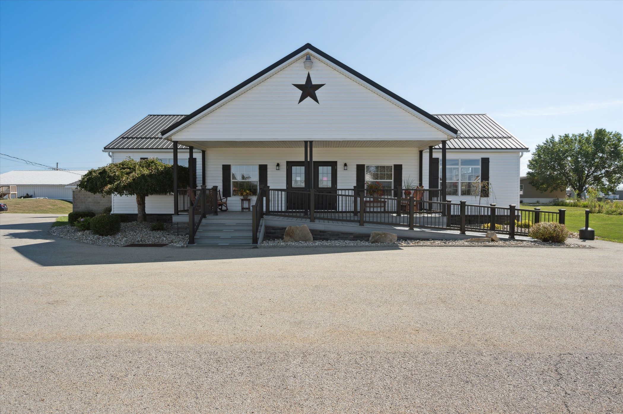 Whispering Pines - Image 4