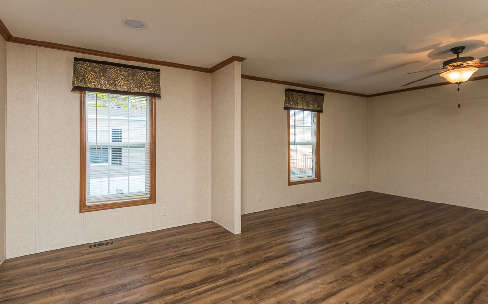 Evergreen Manor - Image 9