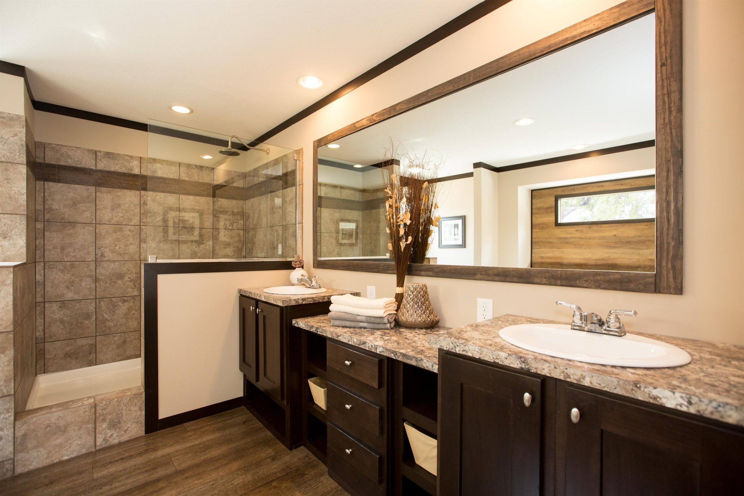 Rostraver Estates - Image 16