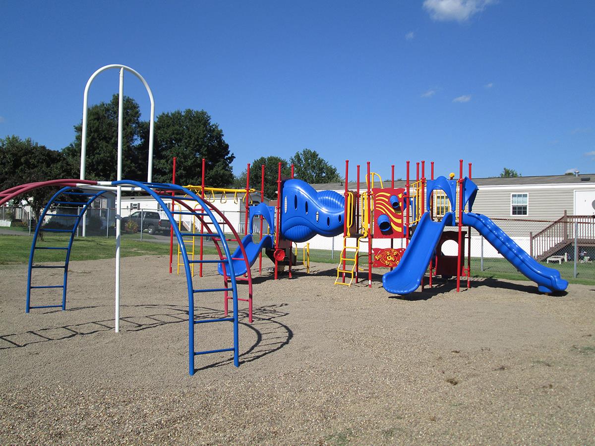 Cranberry Village Estates - Image 4