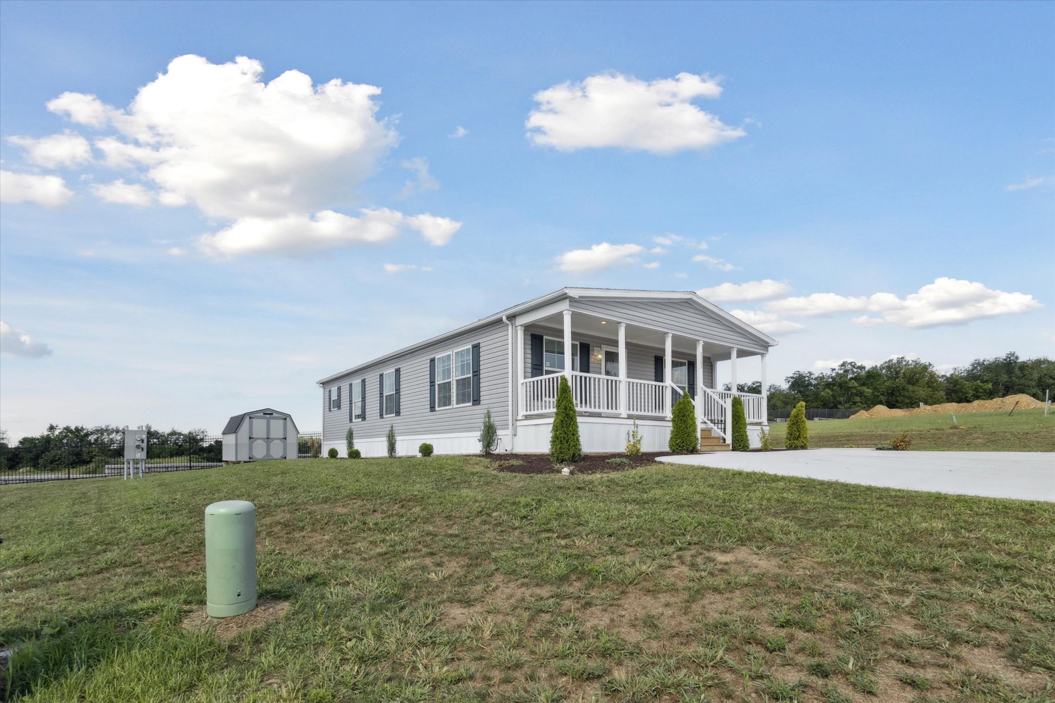 Hillside Estates - Image 4