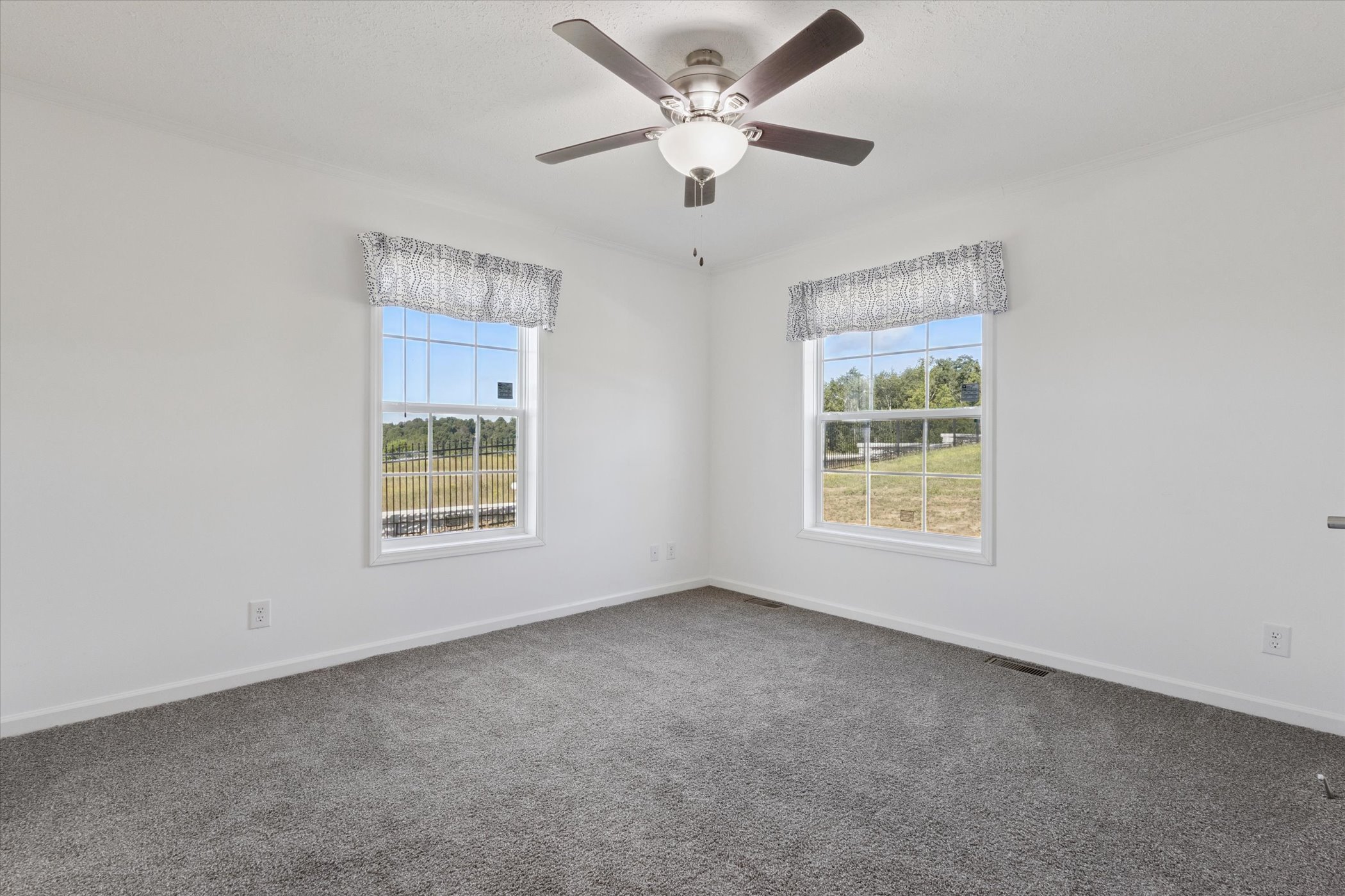 Hillside Estates - Image 7