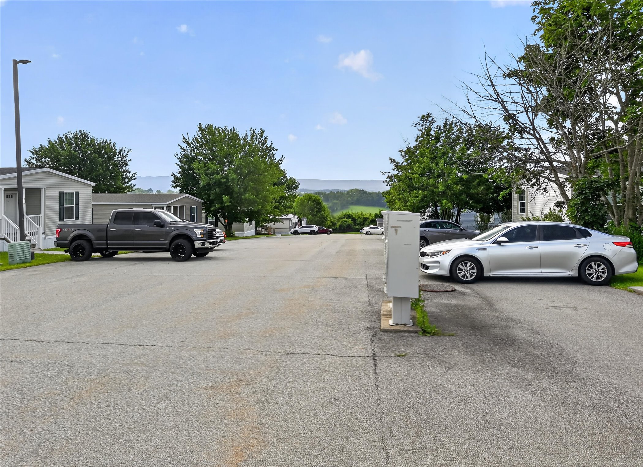 Hillside Estates - Image 32