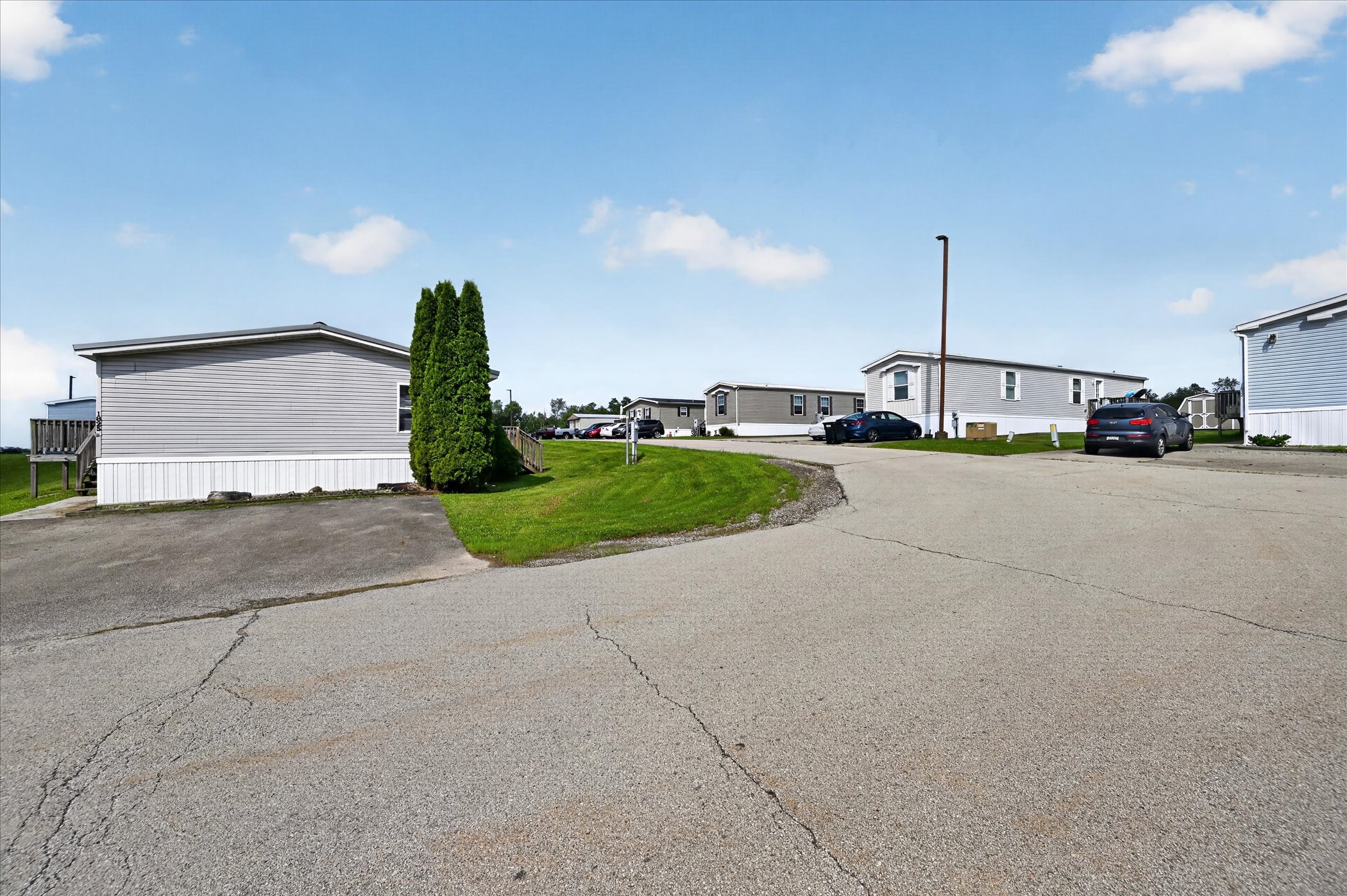 Hillside Estates - Image 35
