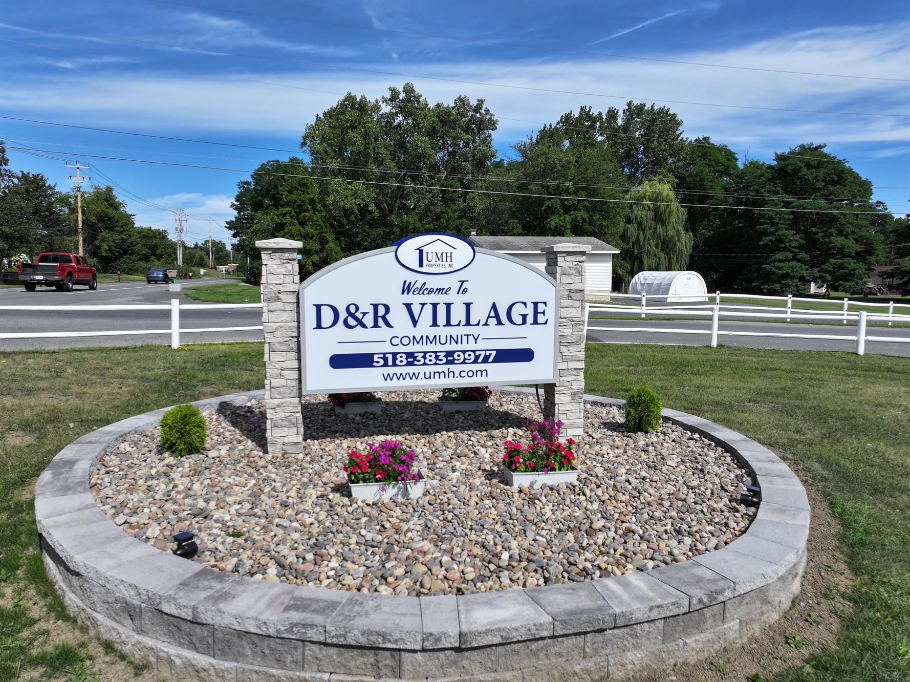 D & R Village - Image 9