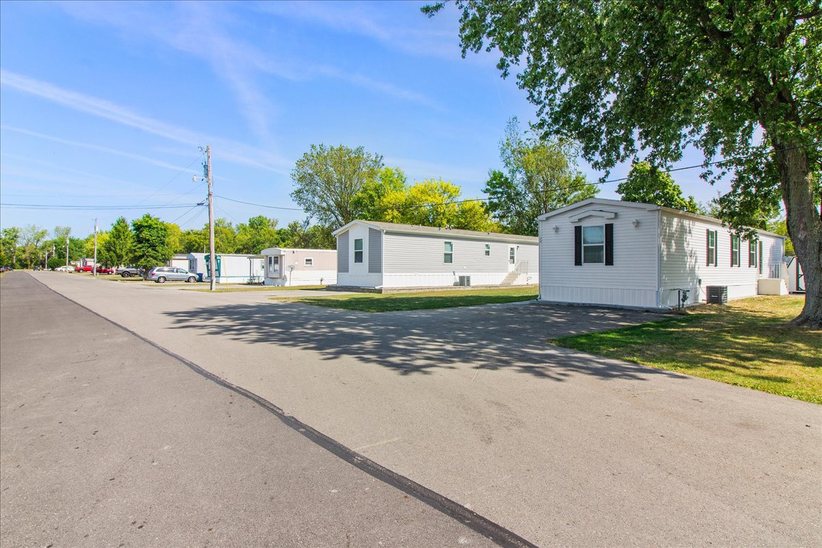 Wayside - Image 10