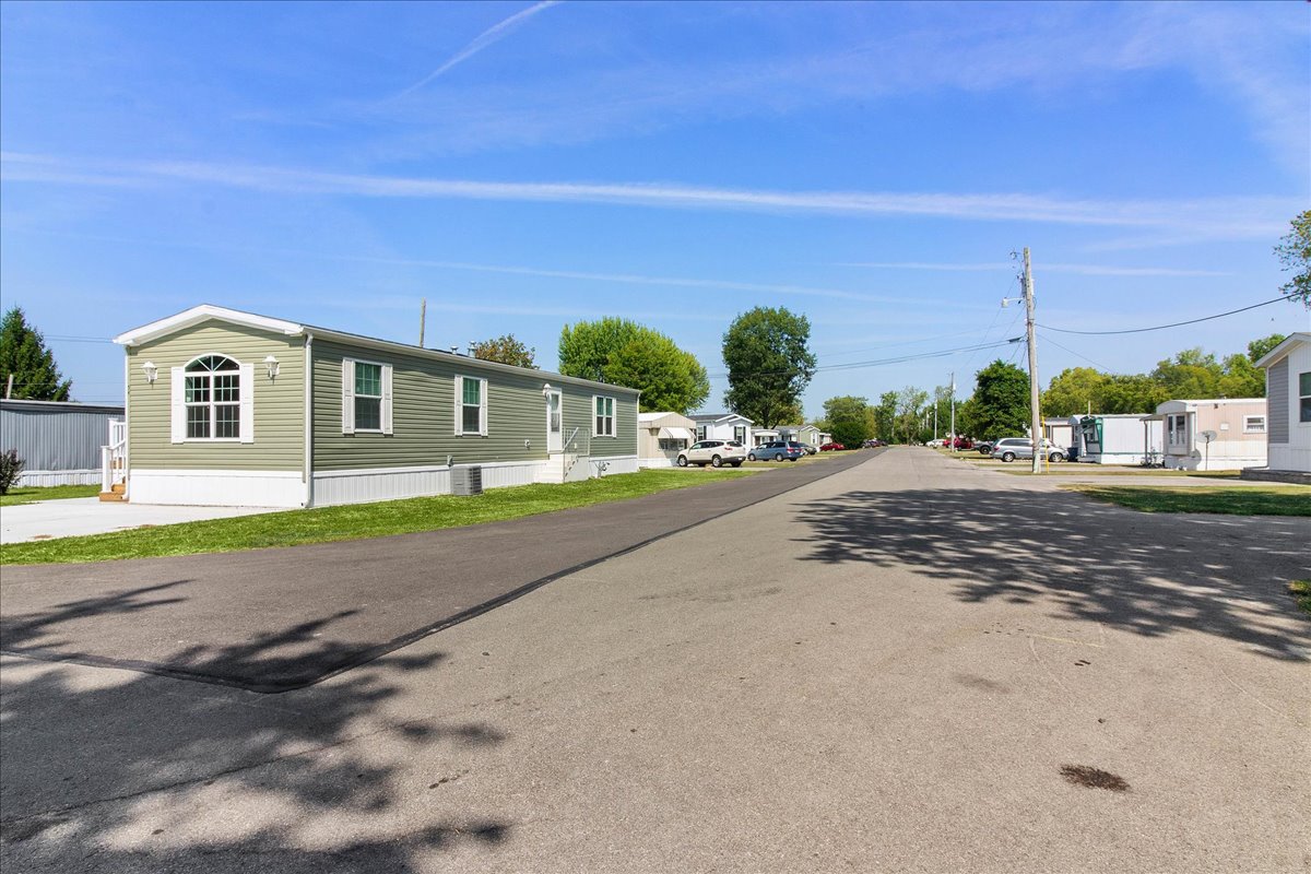 Wayside - Image 11