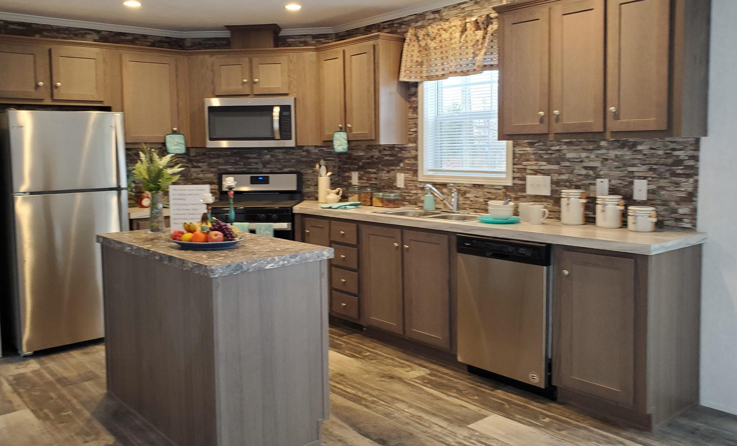 Forest Park Village - Image 13