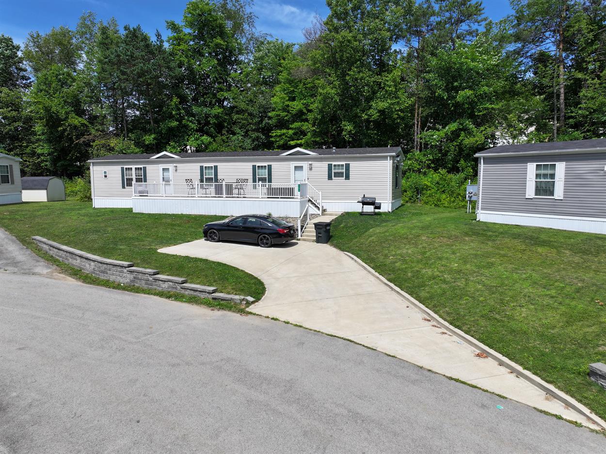 Wellington Estates - Image 25