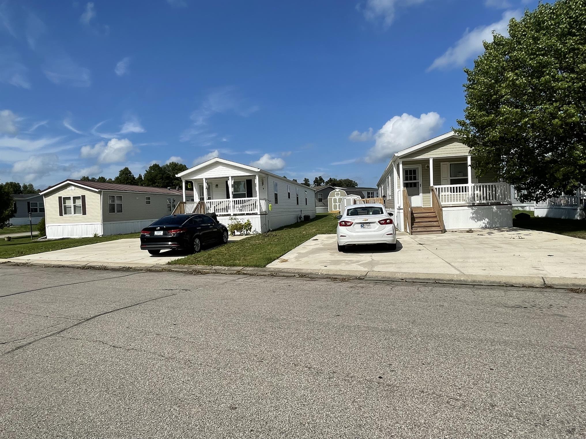 Summit Village - IN - Image 21