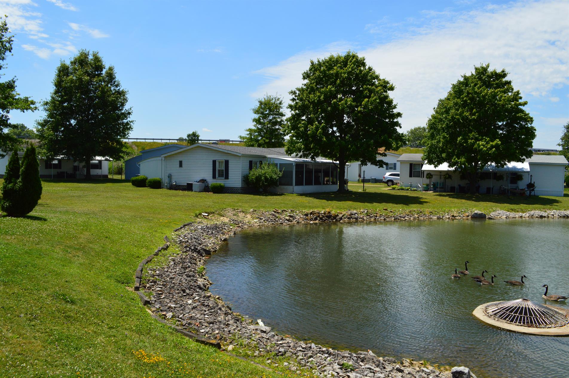 Pikewood Manor - Image 28