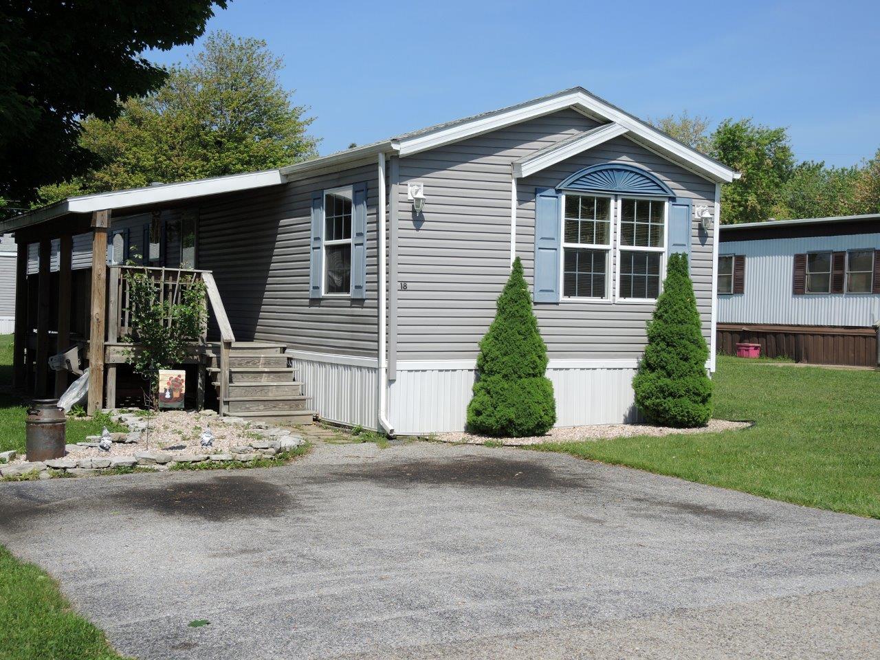 Green Acres - Image 2