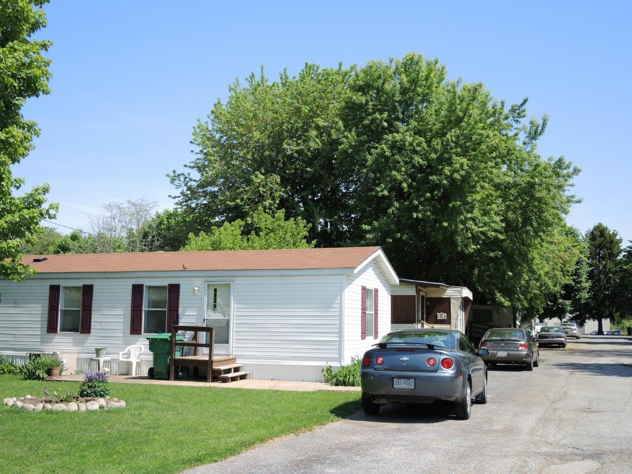Green Acres - Image 3
