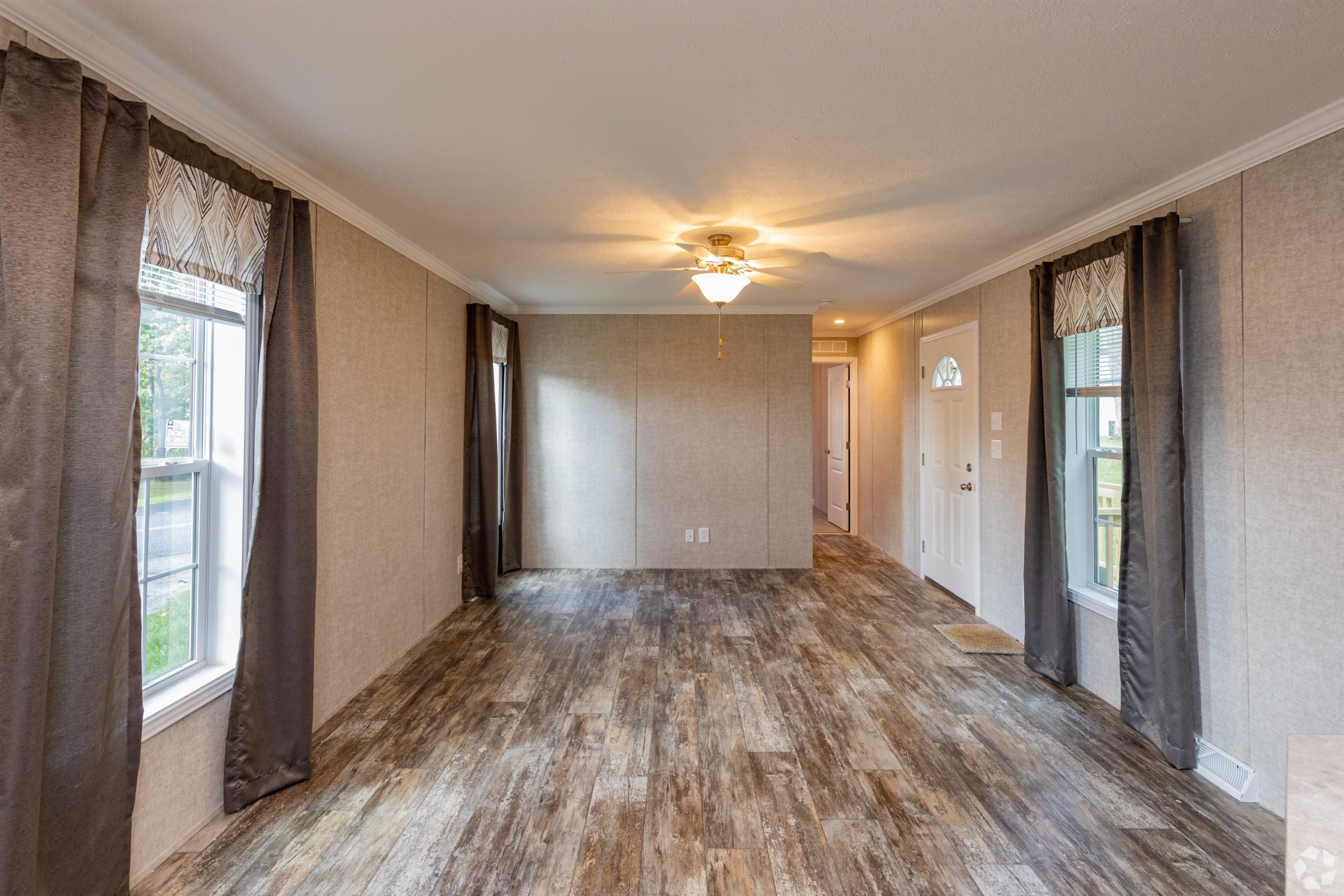 Camelot Woods - Image 9