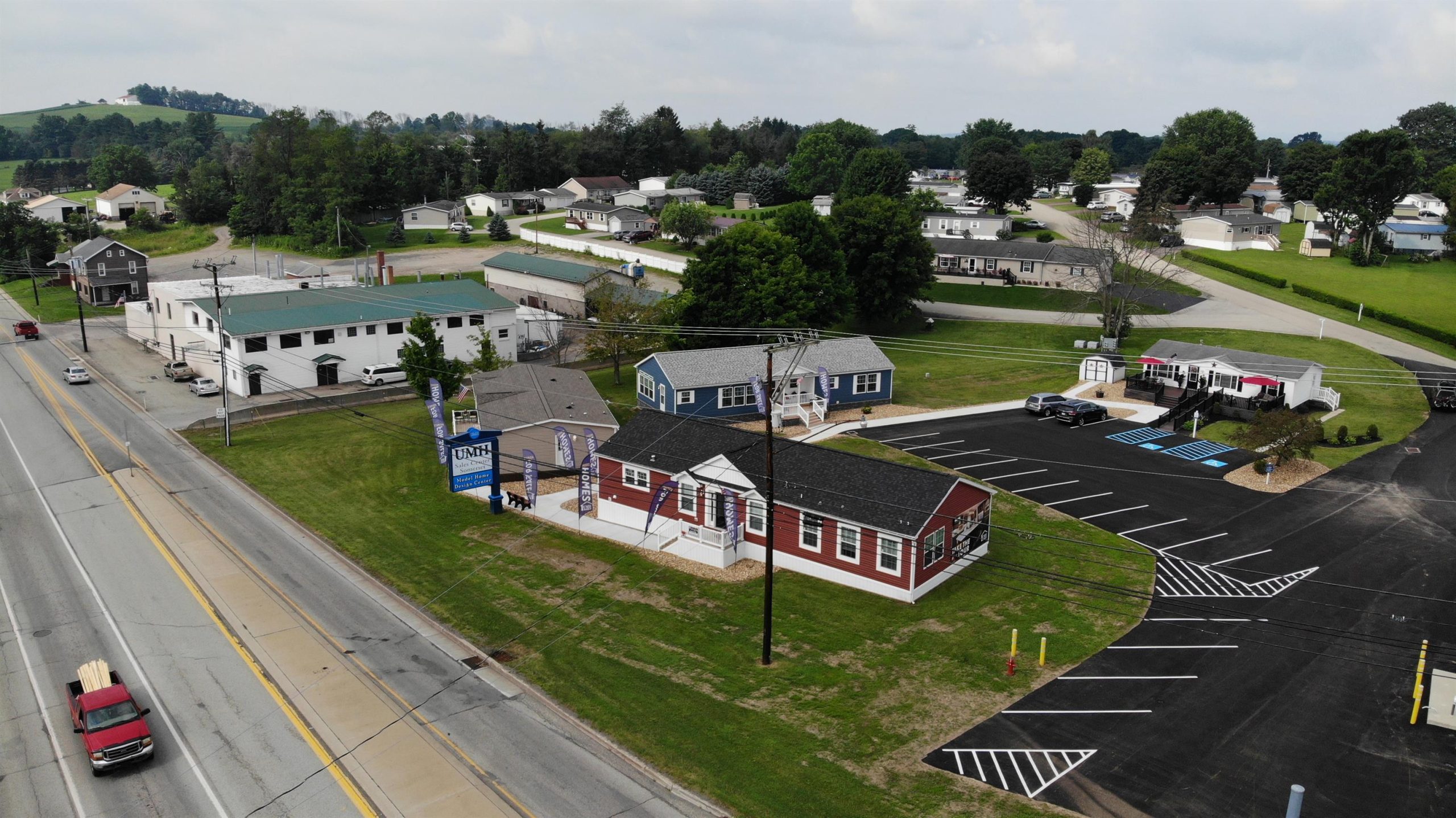UMH Somerset Sales Center - Image 2