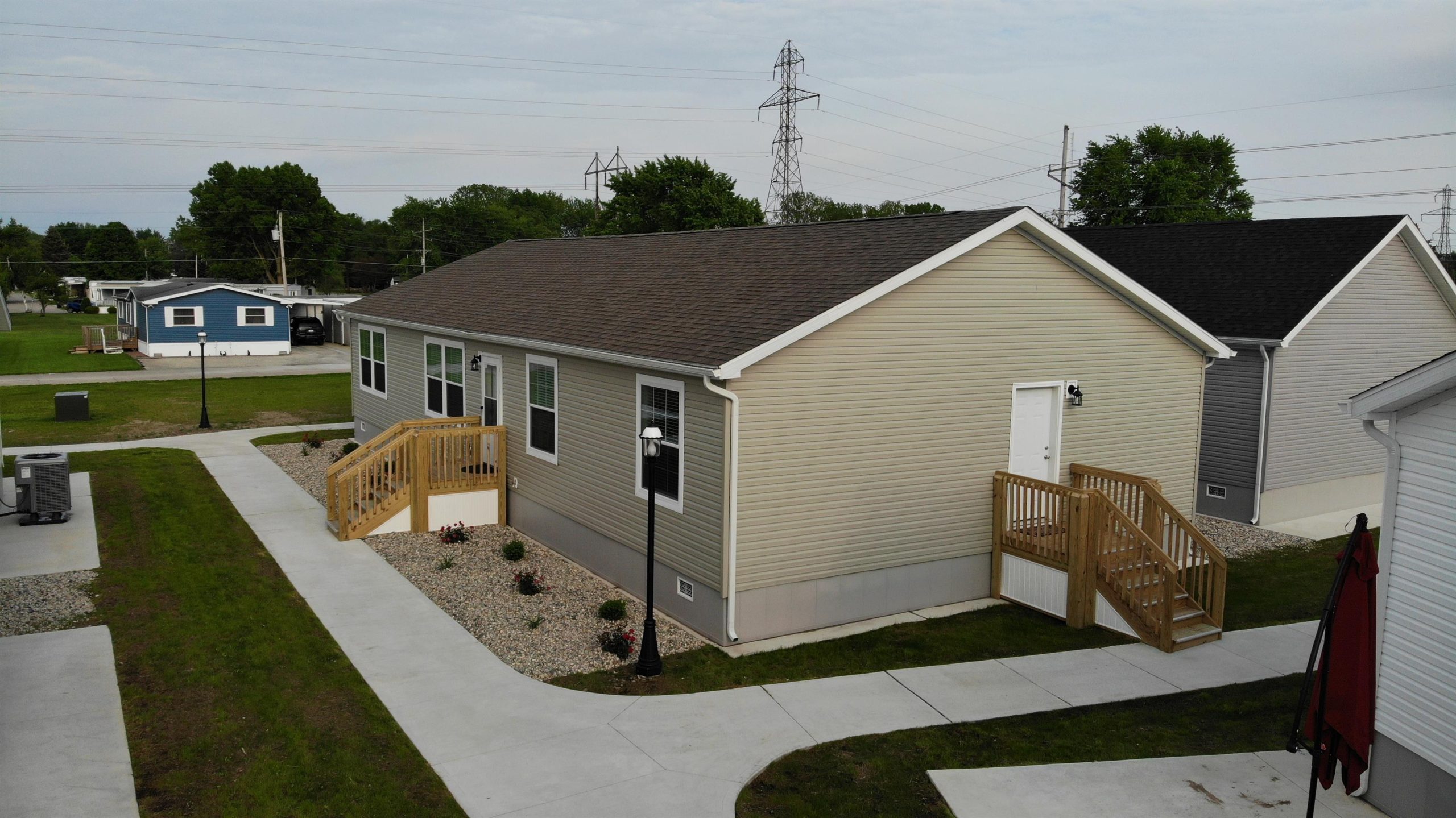 Redbud Sales Center - Image 4