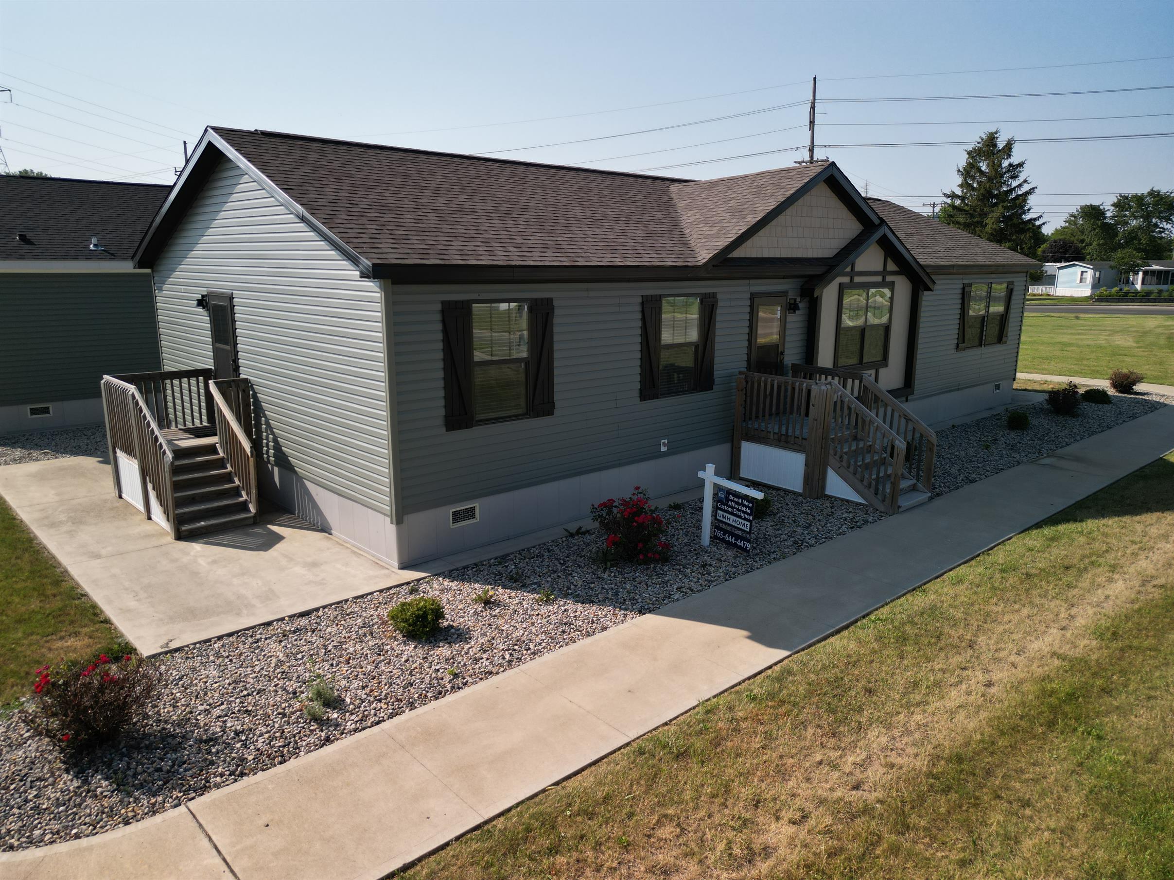 Redbud Sales Center - Image 25