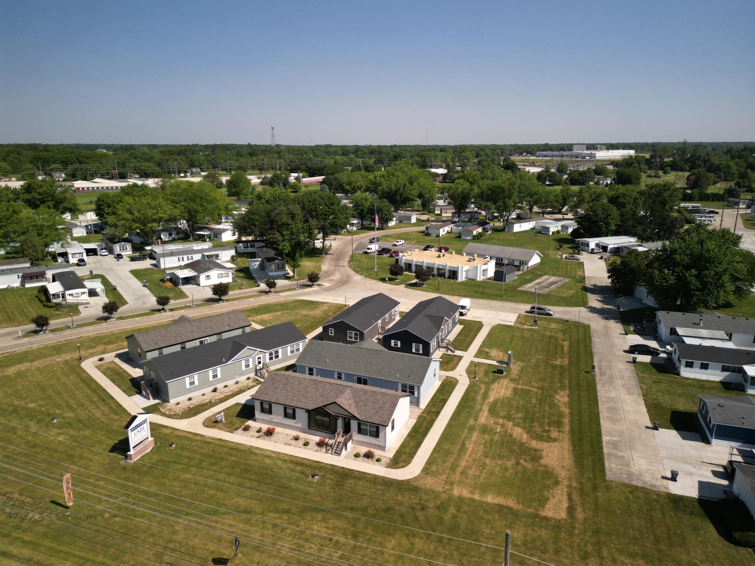 Redbud Sales Center - Image 34