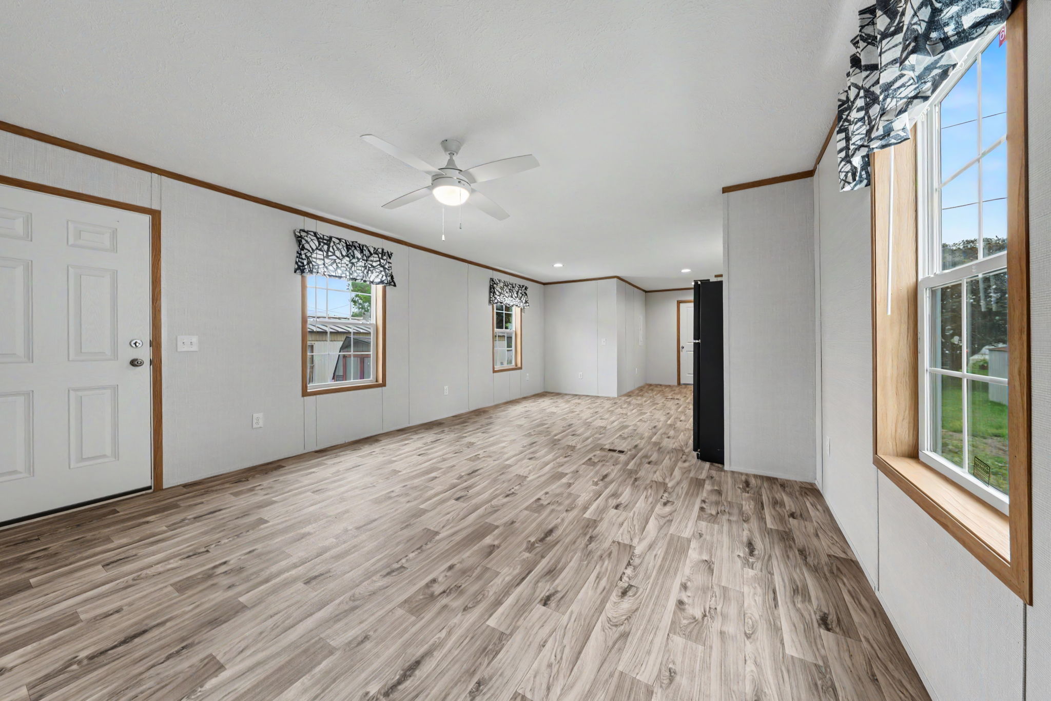 Lake Erie Estates - Image 29