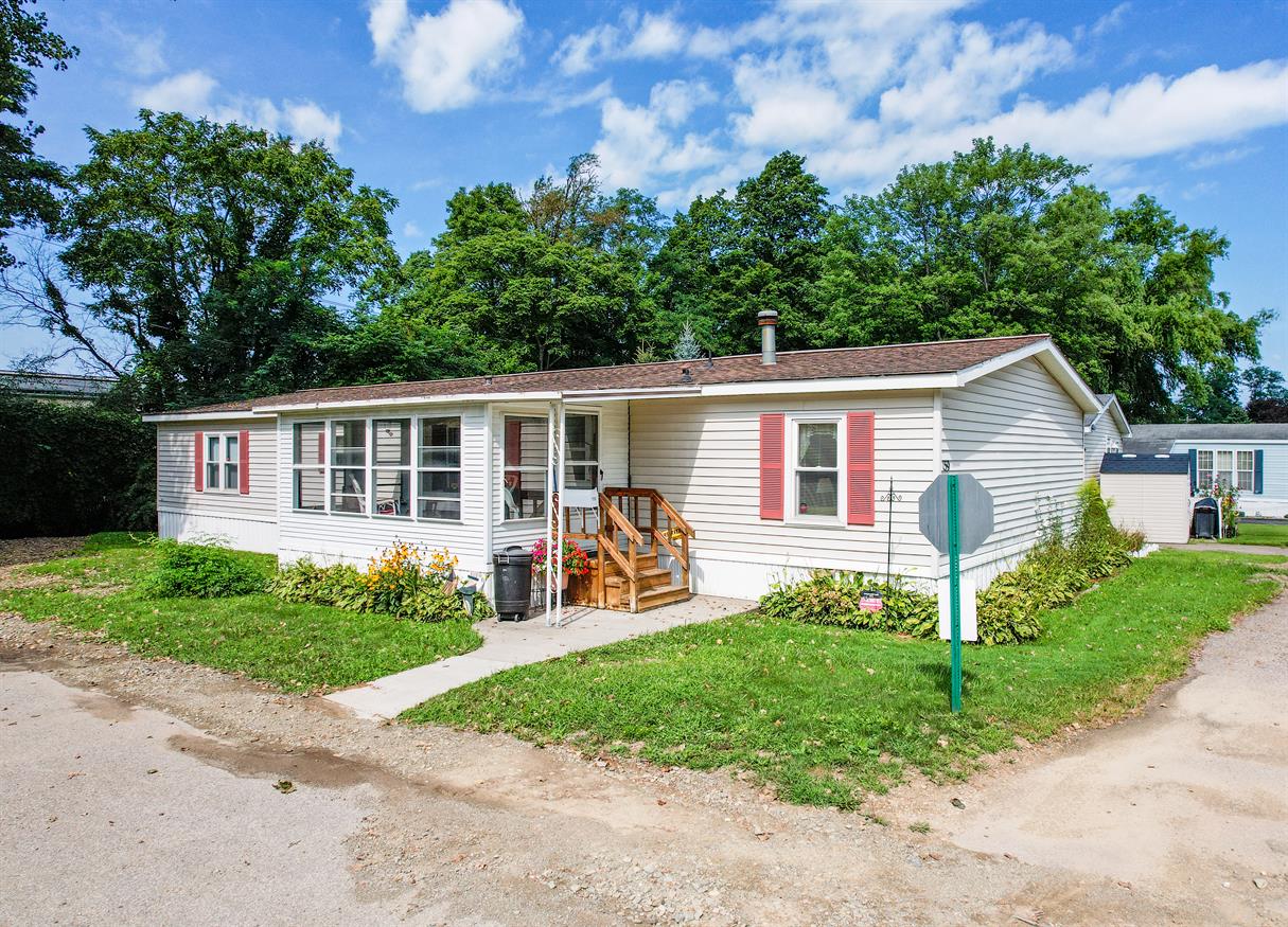 Lake Erie Estates - Image 3