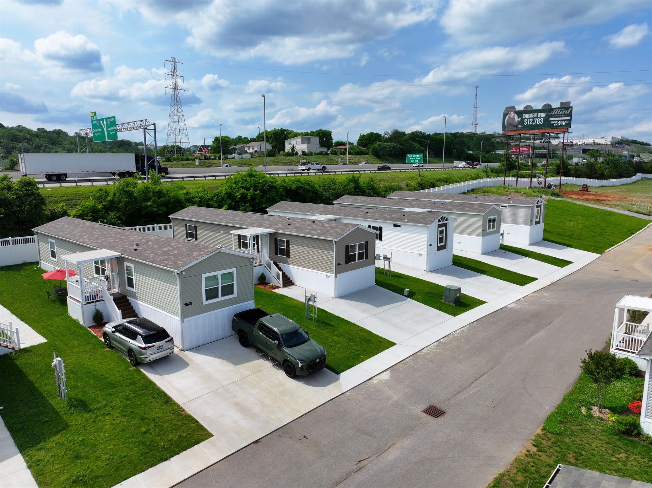 Holiday Village - Image 1