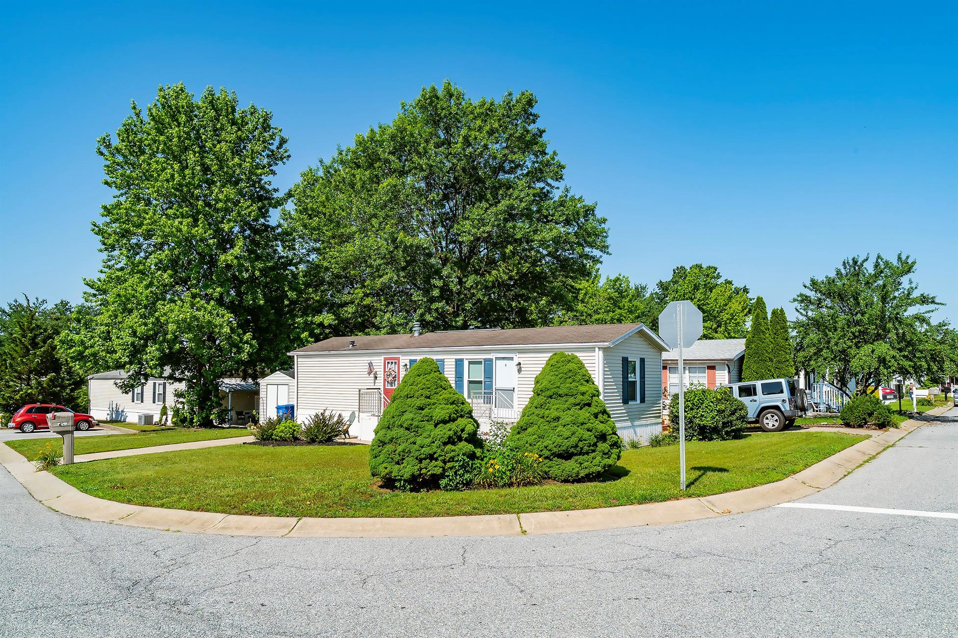 Cedar Grove - Image 15