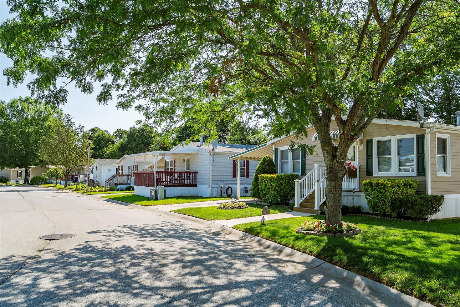 Maplewood Village - Image 11