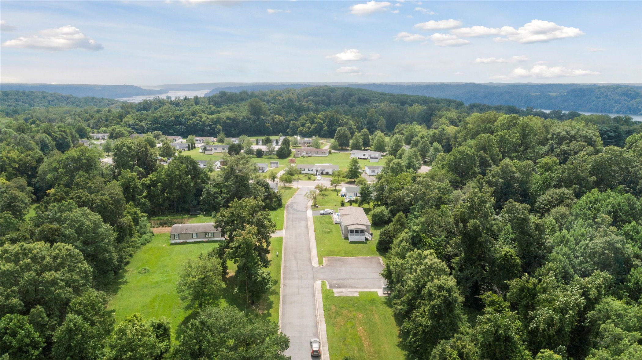 Maybelle Manor - Image 13