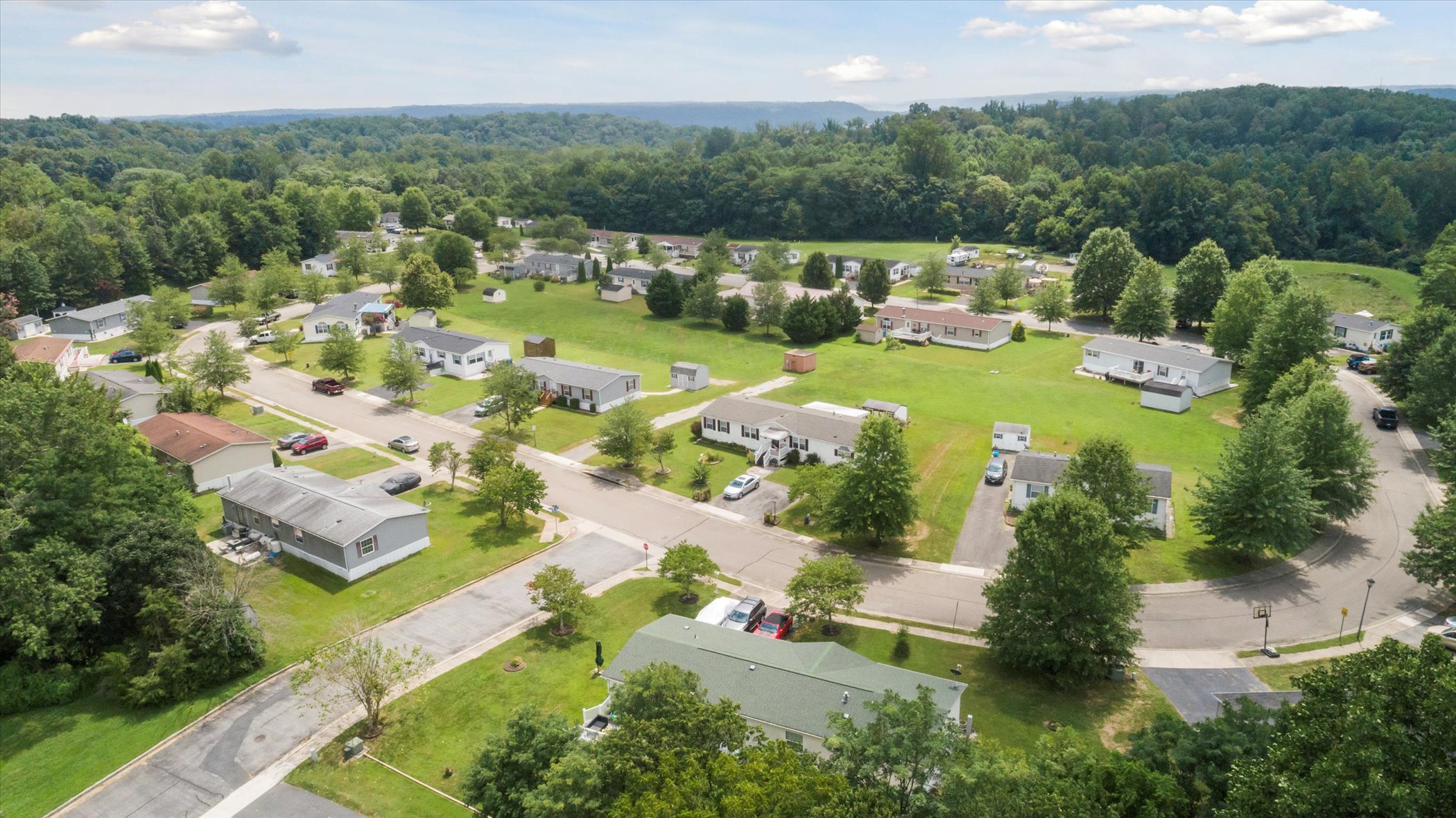 Maybelle Manor - Image 14
