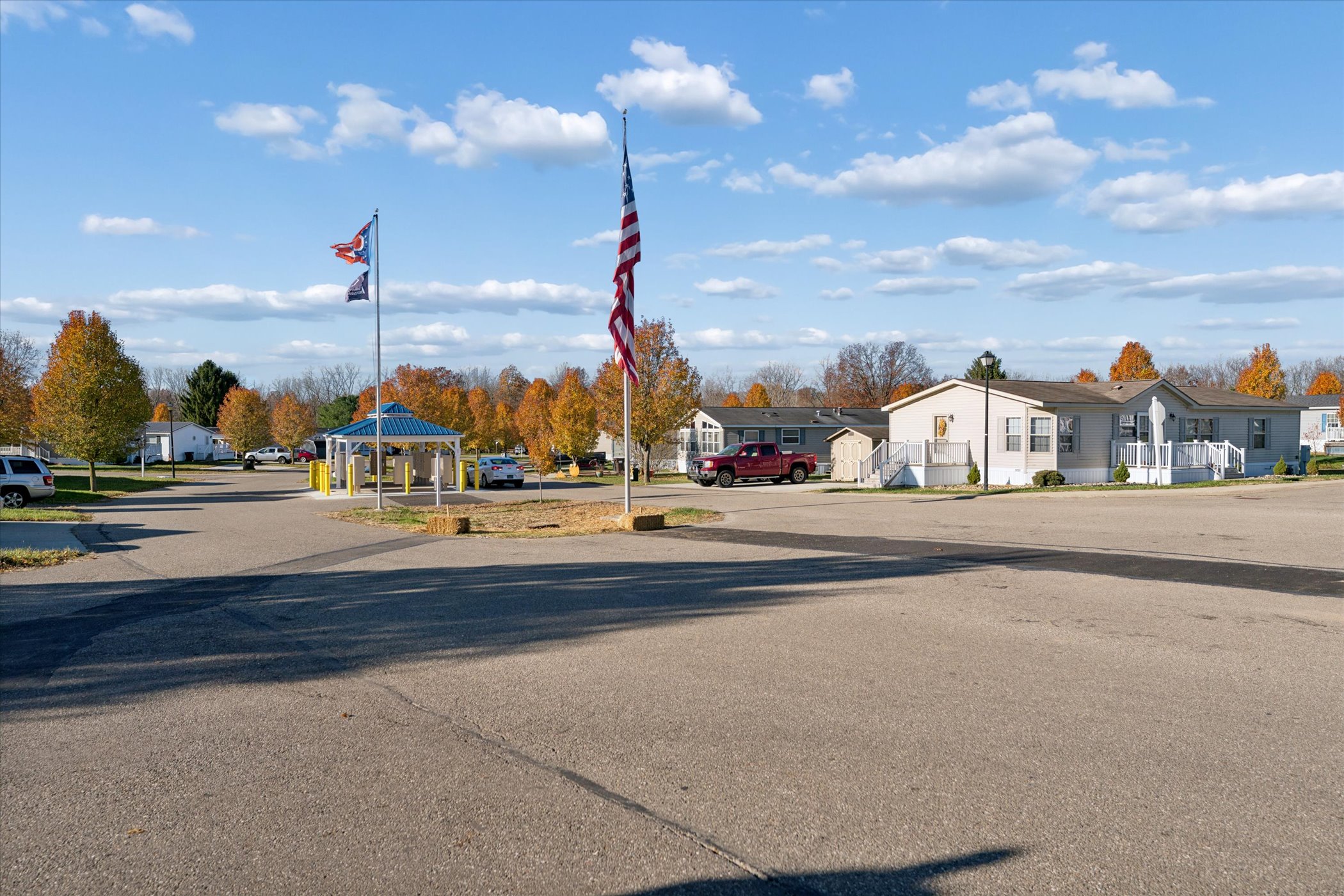 Lake Sherman Village - Image 17