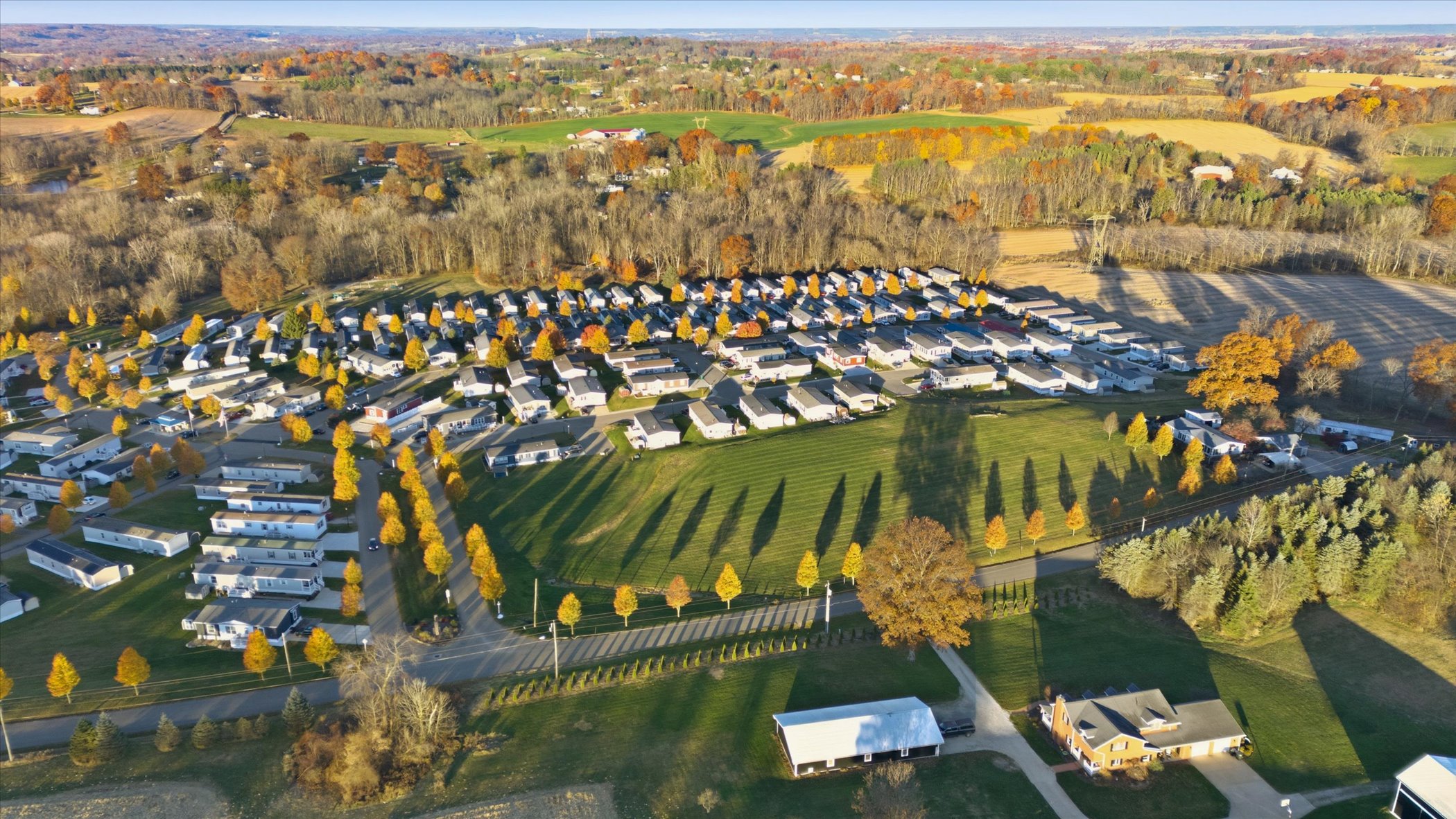 Lake Sherman Village - Image 1