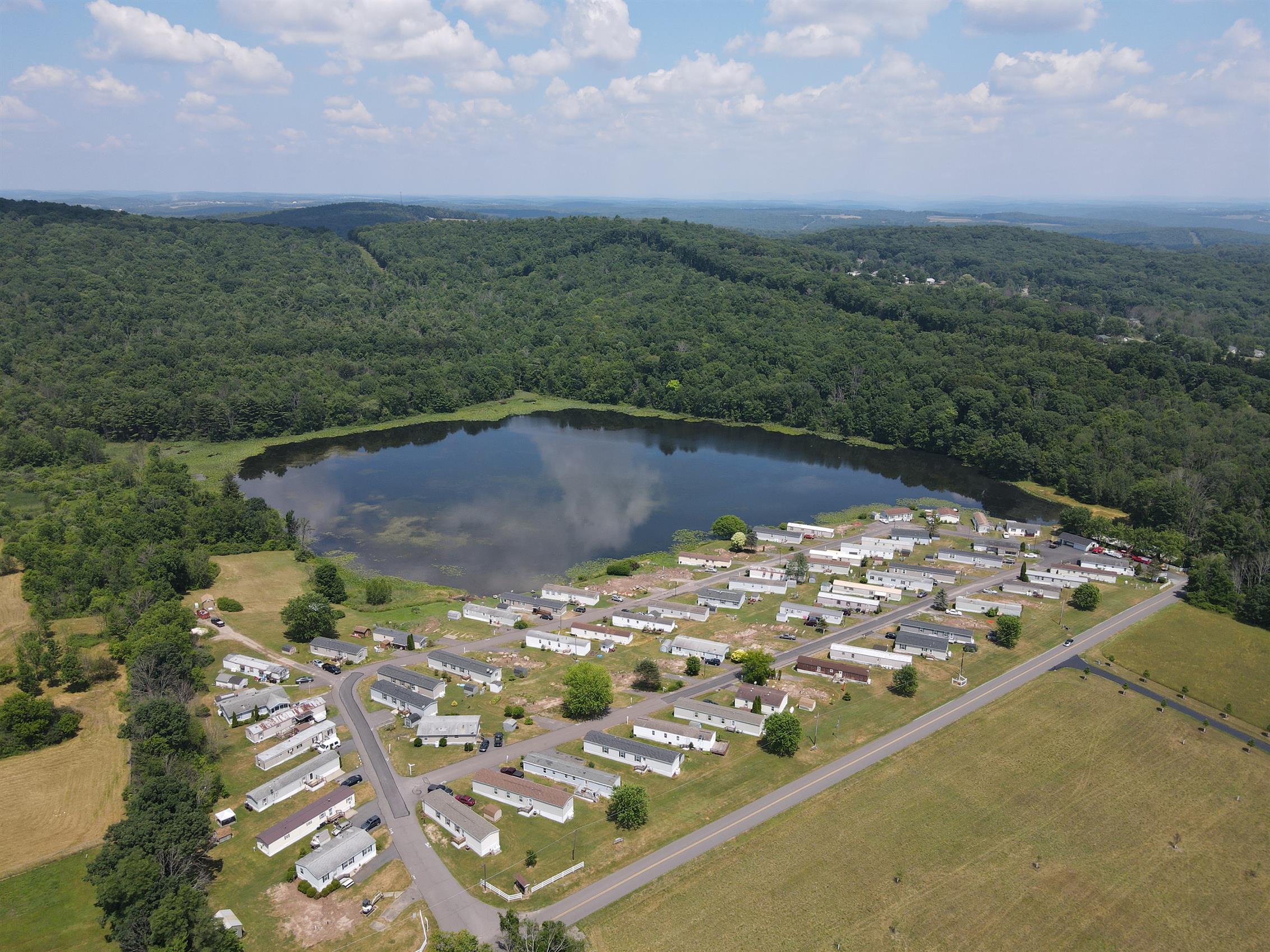 Oakwood Lake Village - Image 1