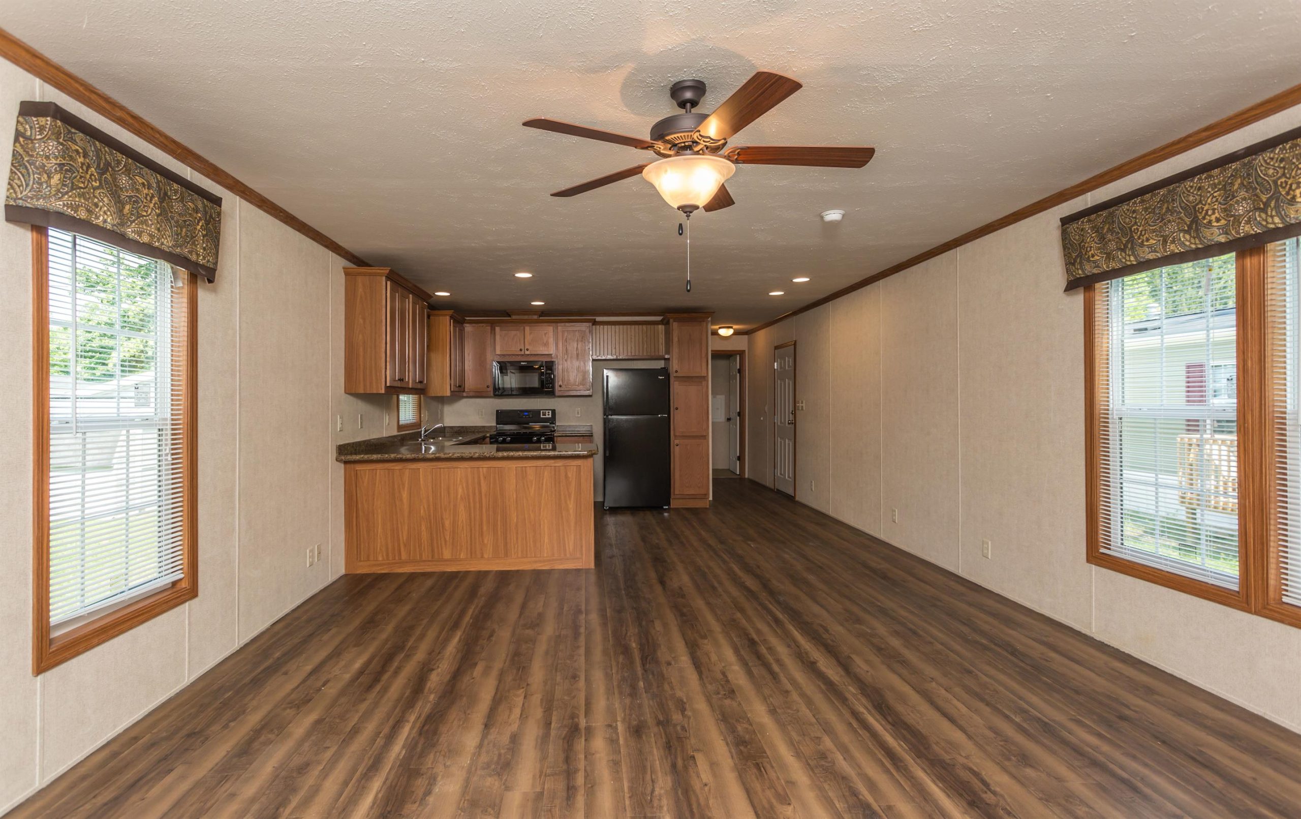 Pine Valley Estates - Image 31