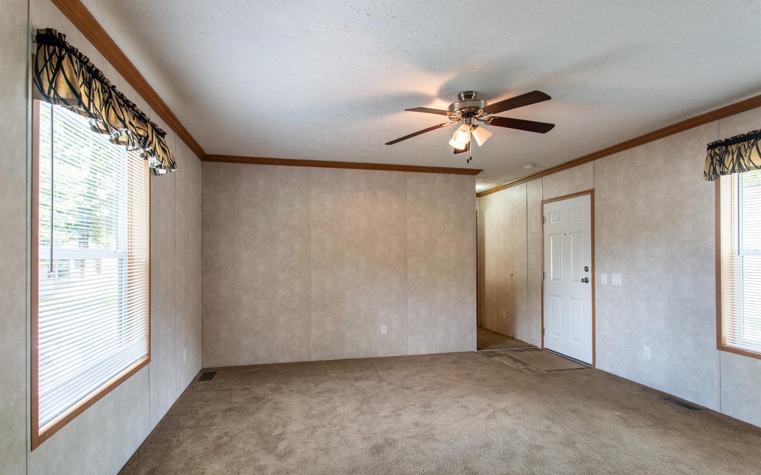 Spreading Oaks Village - Image 42