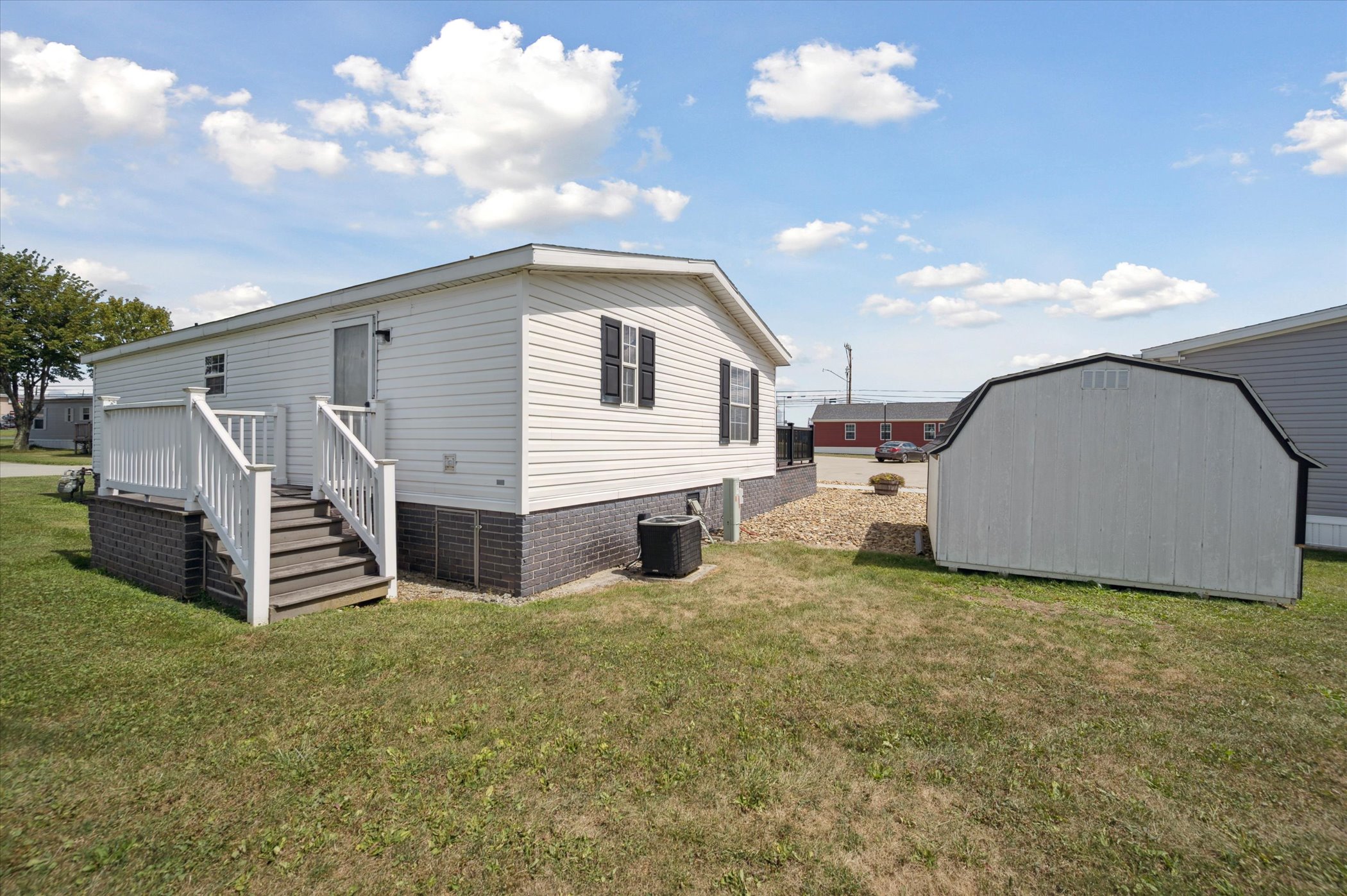 Sunny Acres - Image 32
