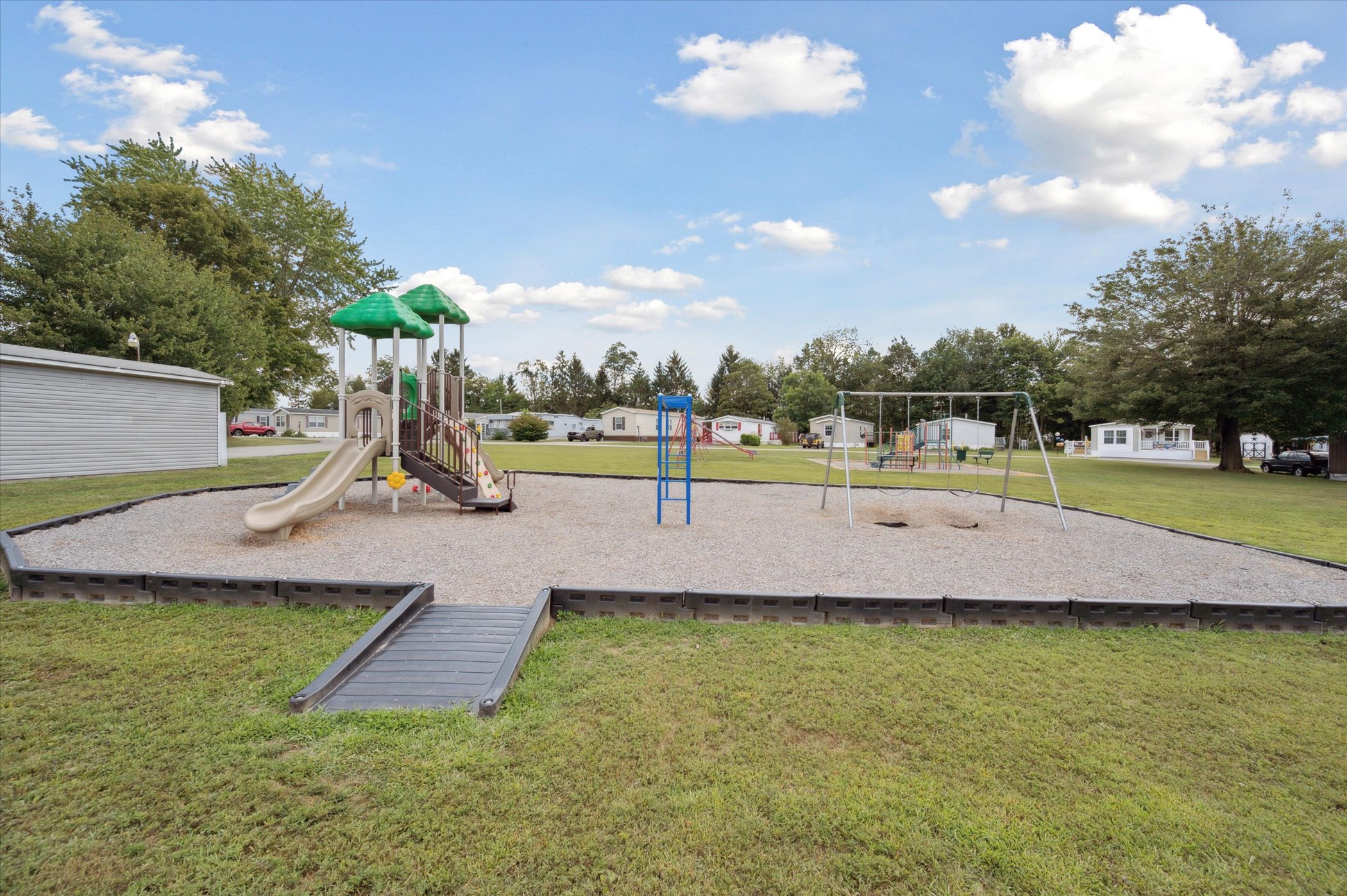 Sunny Acres - Image 33
