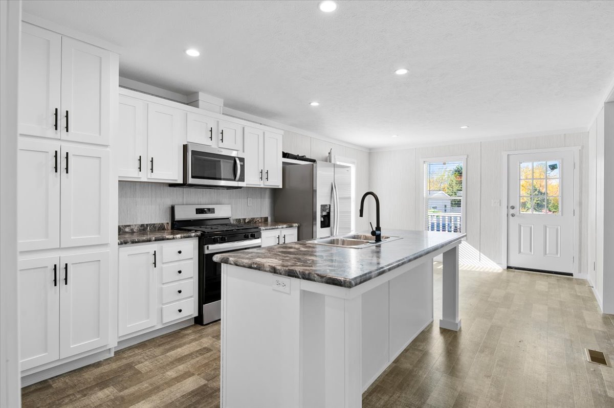 Brookview Village - Image 6