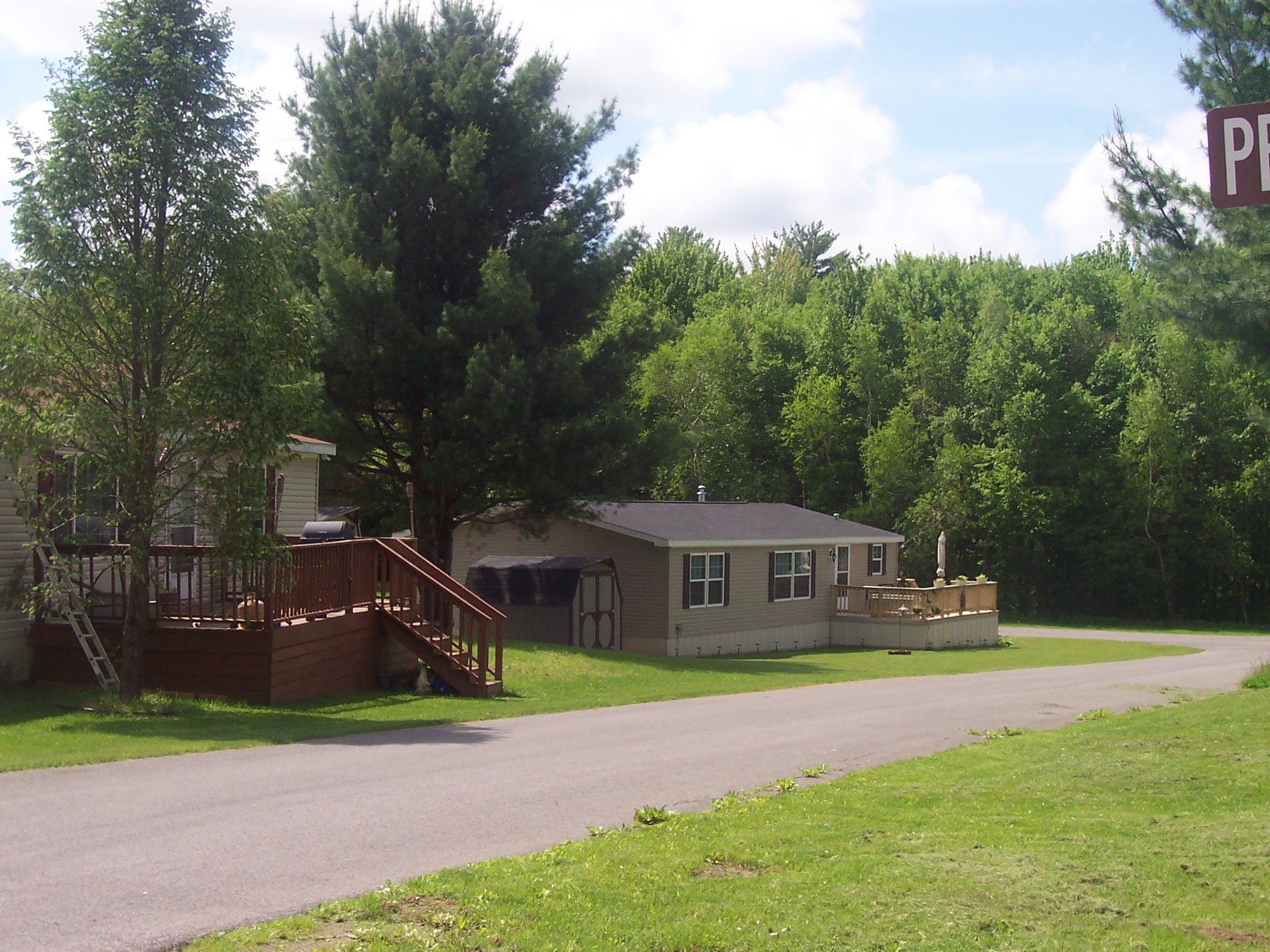 Woodland Manor - Image 5