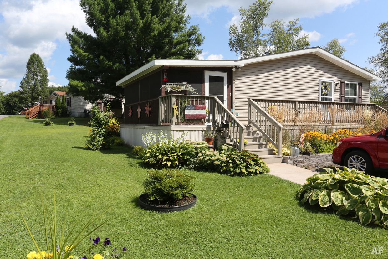 Woodland Manor - Image 6