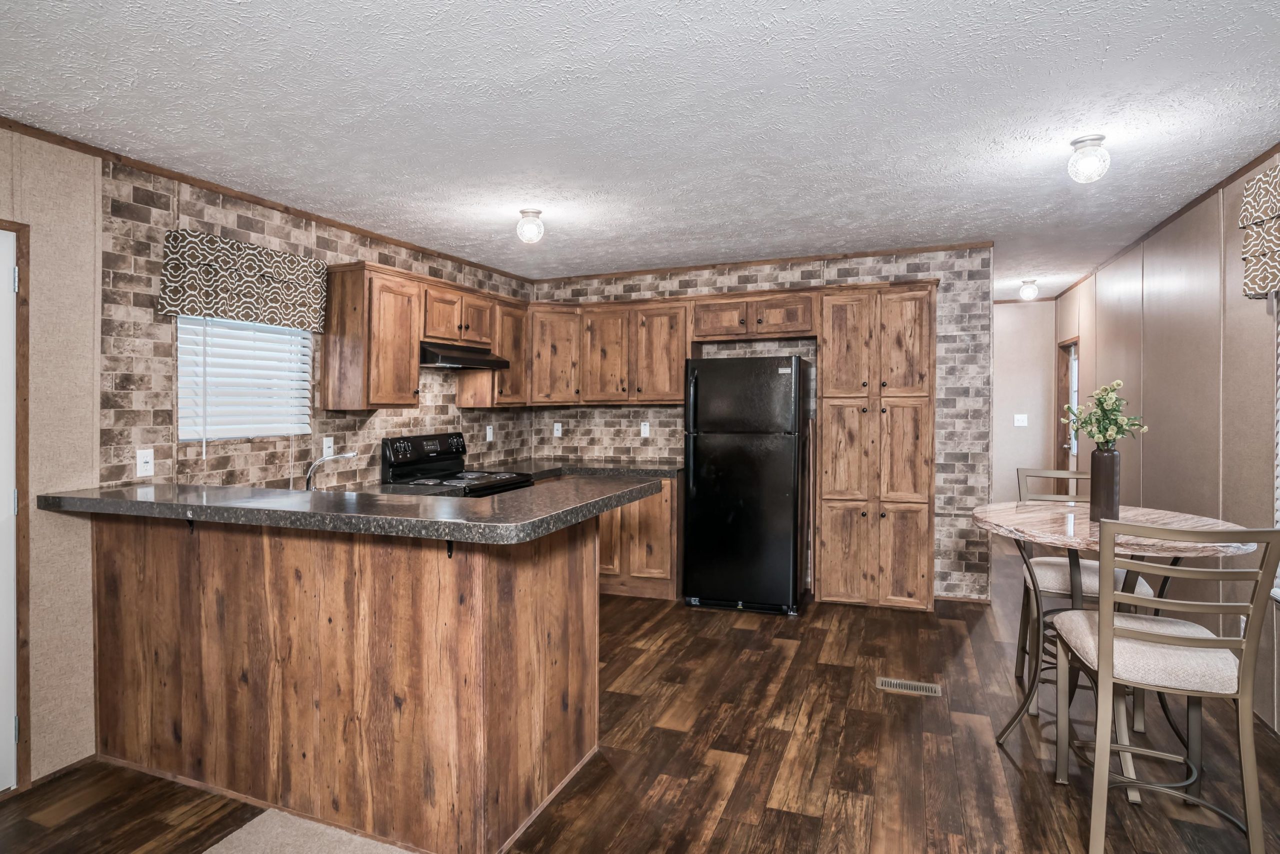 Weatherly Estates - Image 10