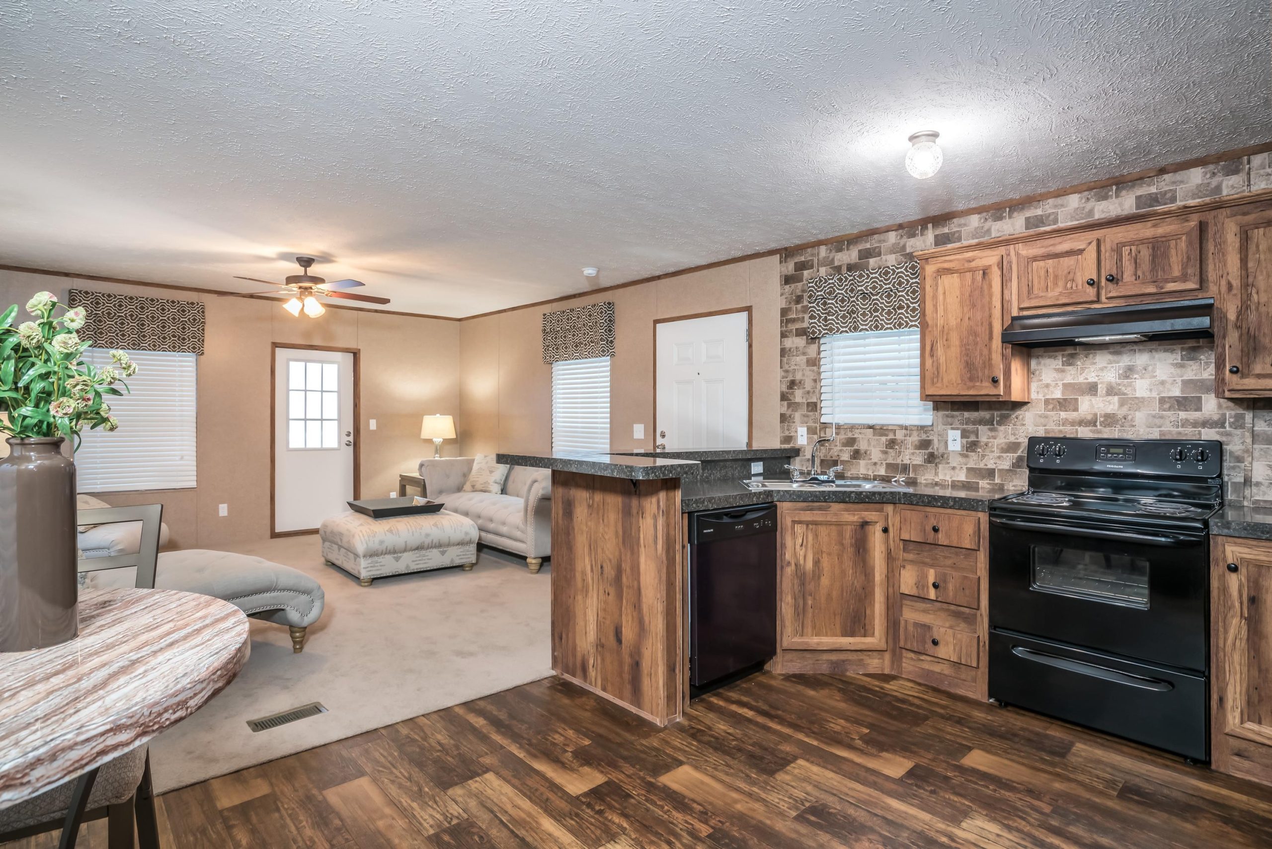 Weatherly Estates - Image 11
