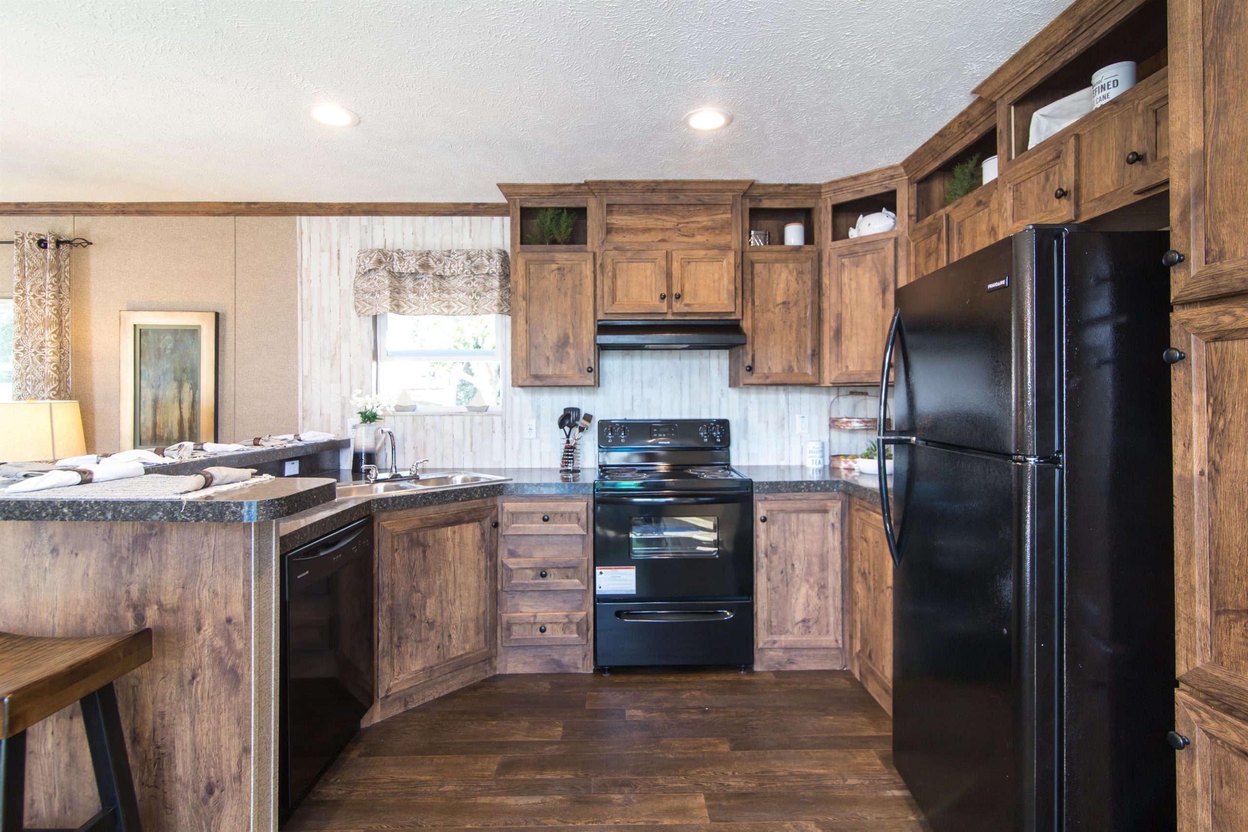 Weatherly Estates - Image 19