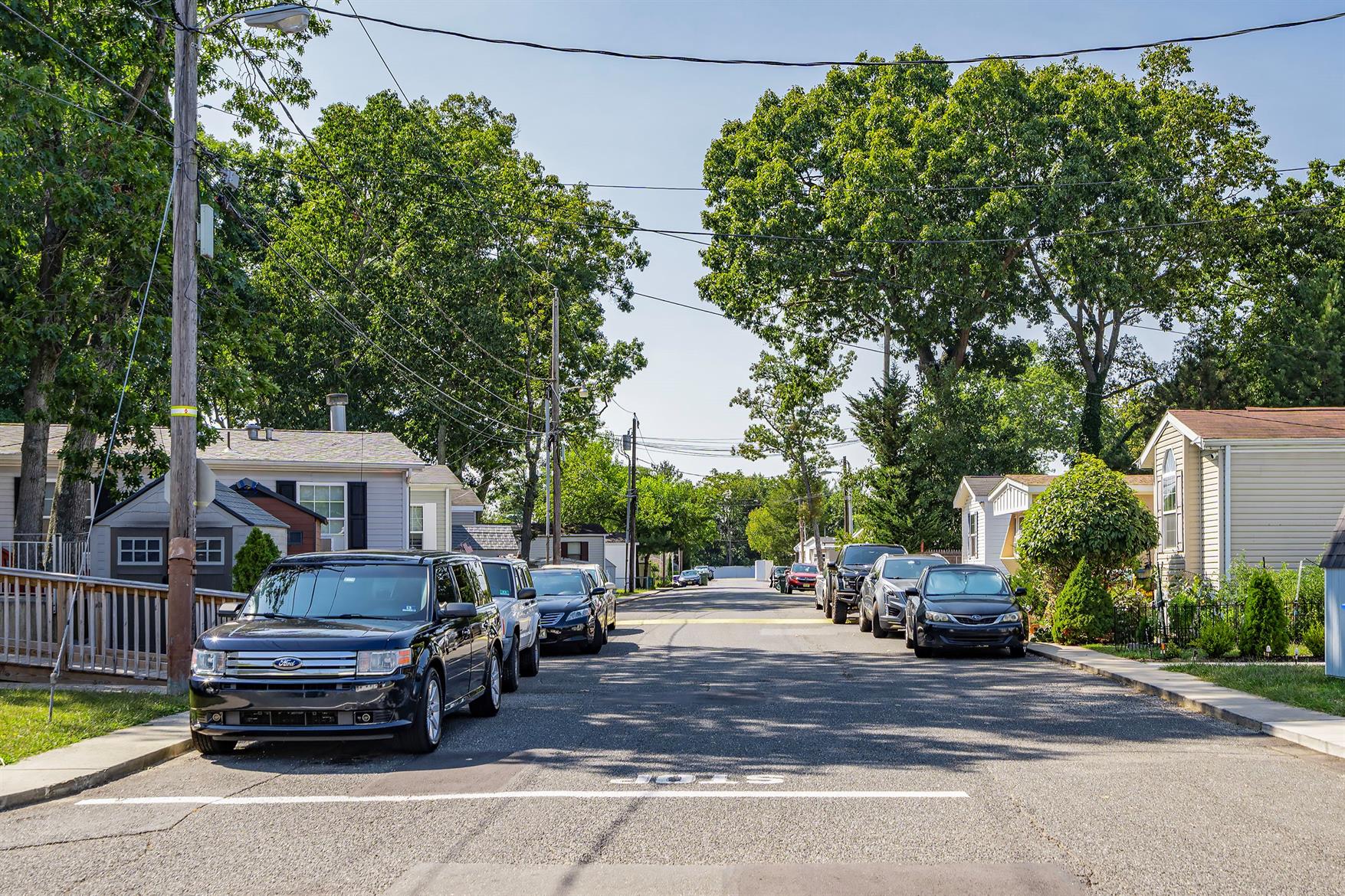 Woodlawn Village - Image 14
