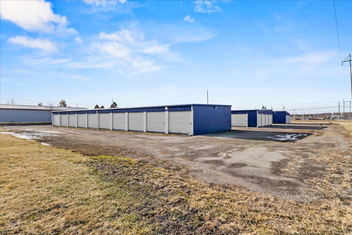 Hillcrest Estates Storage Image
