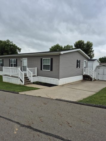 Spreading Oaks Village - Image 1