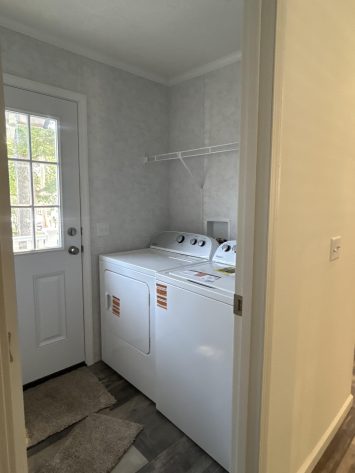 Woodlawn Village - Image 11