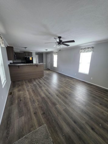 Clinton Manufactured Home Resort - Image 7