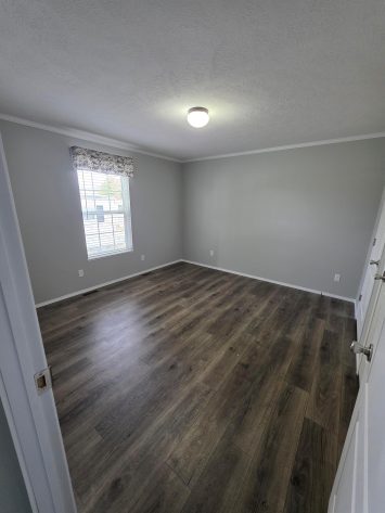 Clinton Manufactured Home Resort - Image 12